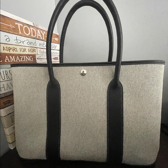 SOLD Hermes Garden Party 36 Toile and Leather - Picture 1 of 10